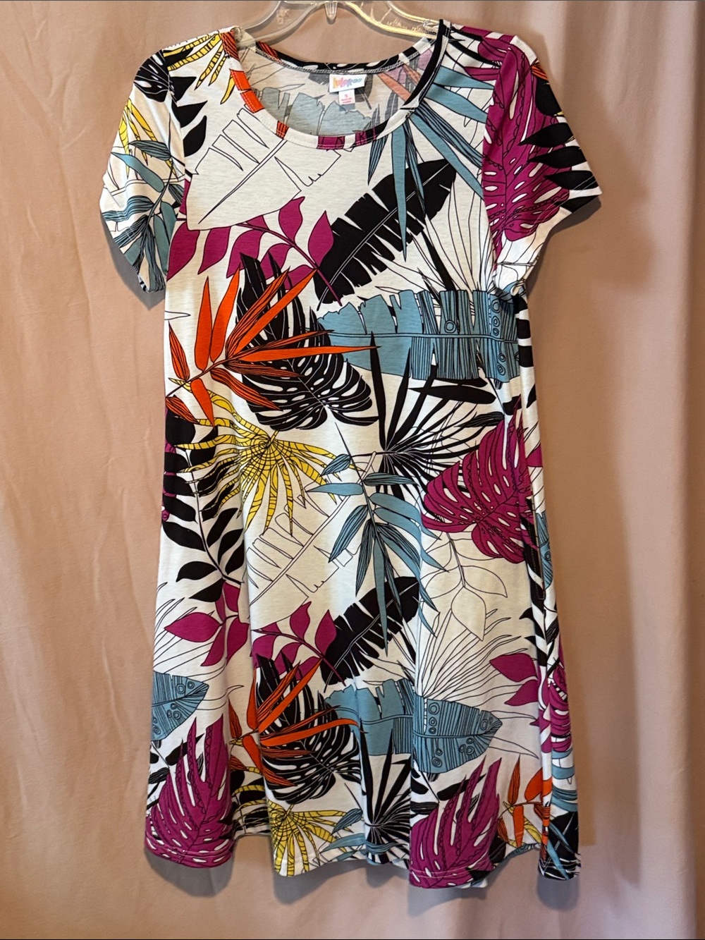 Lularoe dress. Has pockets